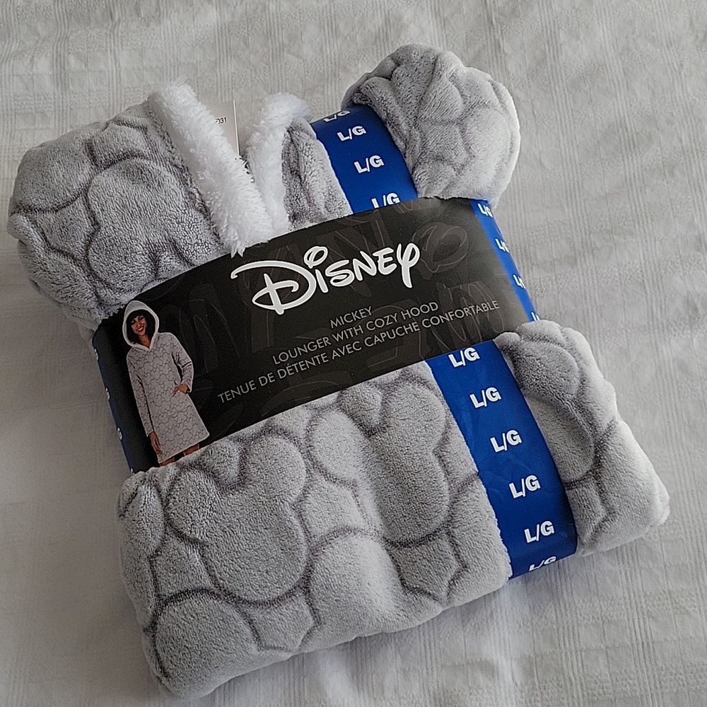 NEW!! Mickey Lounger with Cozy Hood